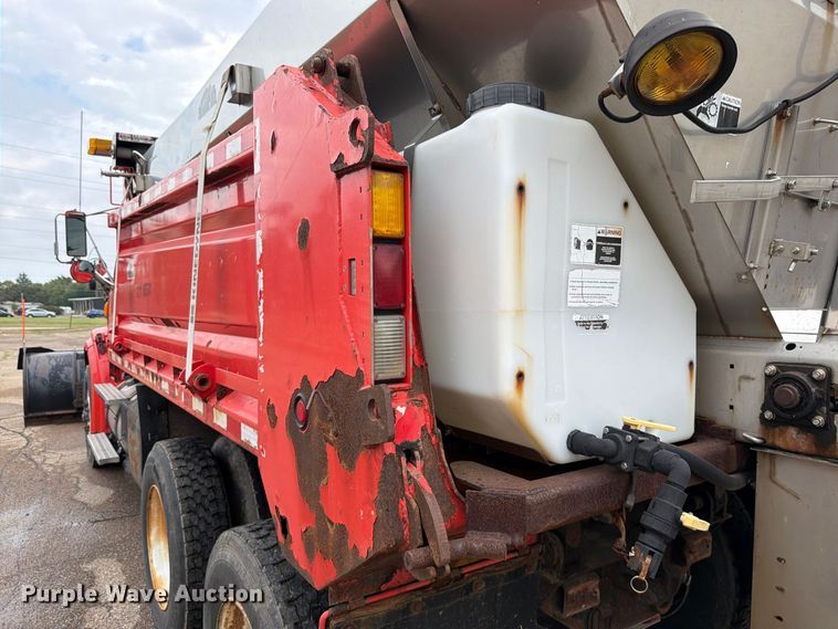 image for item FH6343 2009 Sterling L7500 dump truck