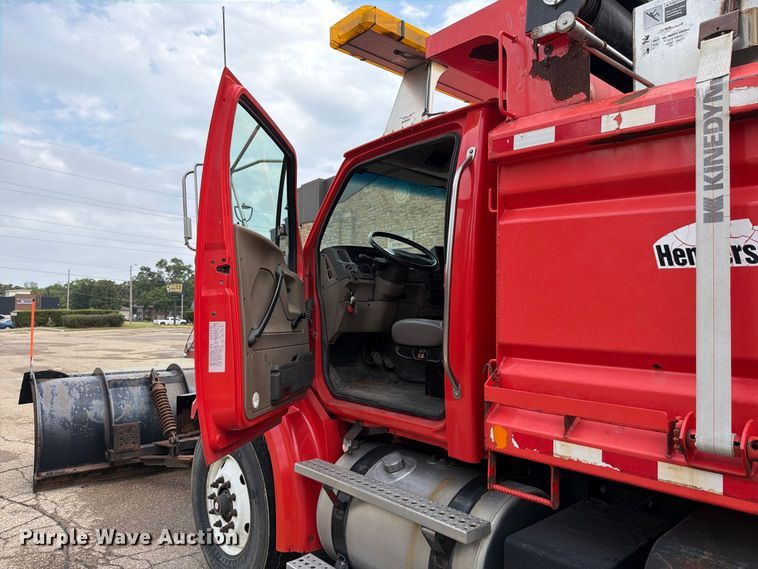 image for item FH6343 2009 Sterling L7500 dump truck