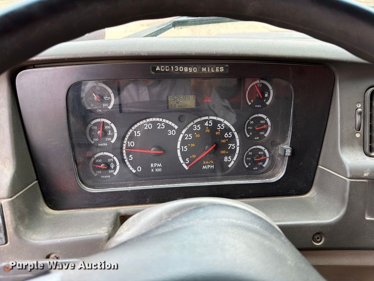 image for item FH6343 2009 Sterling L7500 dump truck