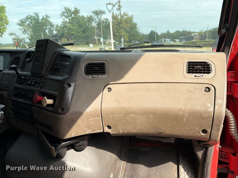 image for item FH6343 2009 Sterling L7500 dump truck