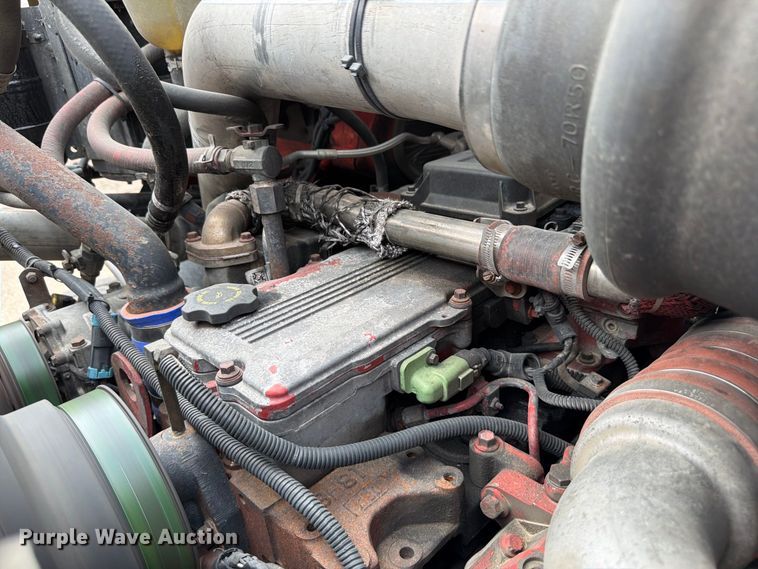image for item FH6343 2009 Sterling L7500 dump truck
