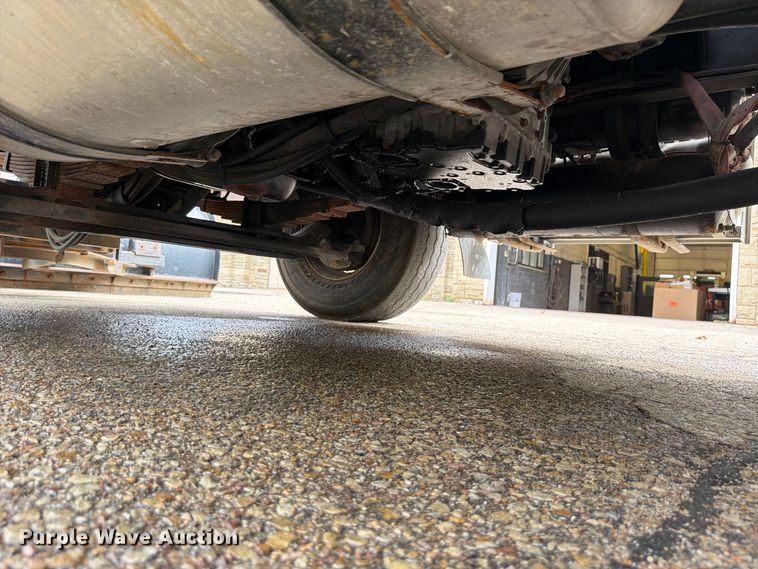 image for item FH6343 2009 Sterling L7500 dump truck