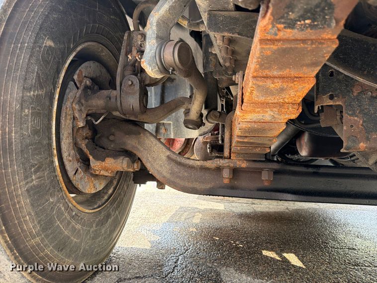image for item FH6343 2009 Sterling L7500 dump truck