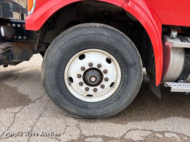 image for item FH6343 2009 Sterling L7500 dump truck