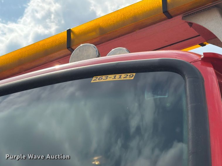 image for item FH6343 2009 Sterling L7500 dump truck