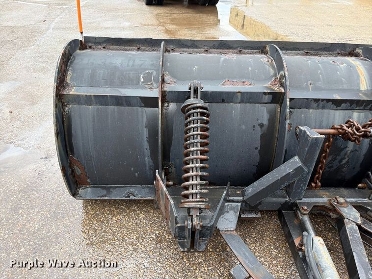 image for item FH6352 2003 Sterling L7500 dump truck