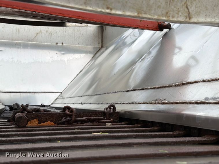 image for item FH6352 2003 Sterling L7500 dump truck