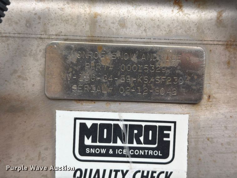 image for item FH6352 2003 Sterling L7500 dump truck