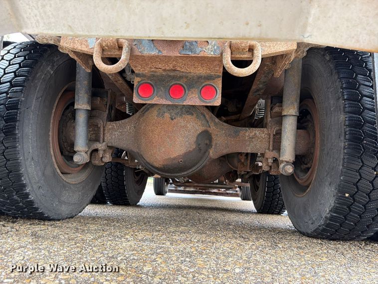 image for item FH6352 2003 Sterling L7500 dump truck