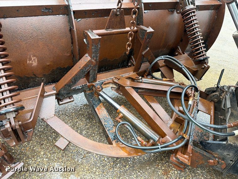 image for item FH6377 2003 Sterling L7500 dump truck