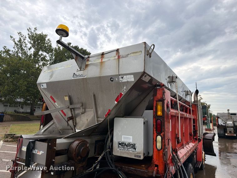image for item FH6377 2003 Sterling L7500 dump truck