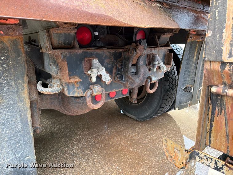 image for item FH6377 2003 Sterling L7500 dump truck