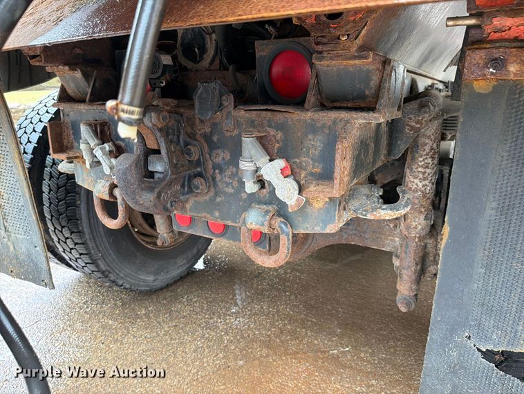 image for item FH6377 2003 Sterling L7500 dump truck