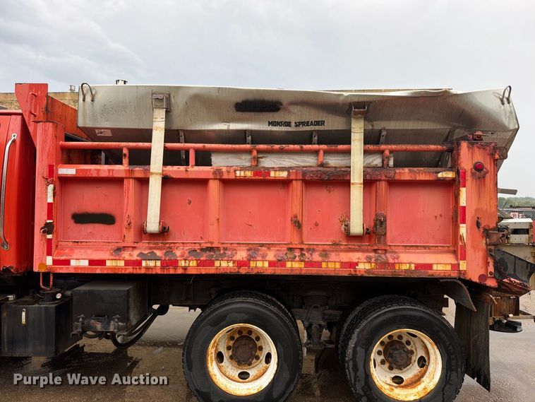 image for item FH6377 2003 Sterling L7500 dump truck