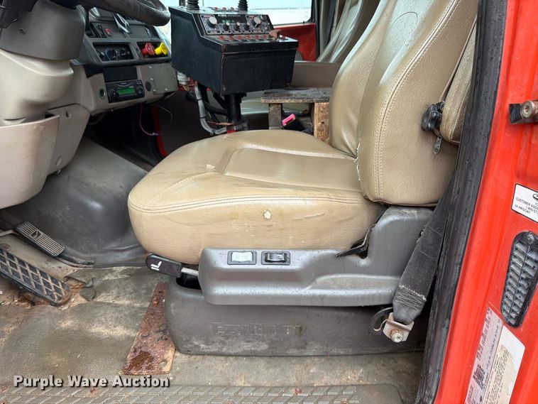 image for item FH6377 2003 Sterling L7500 dump truck
