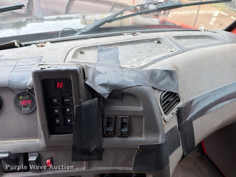 image for item FH6377 2003 Sterling L7500 dump truck