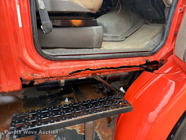 image for item FH6377 2003 Sterling L7500 dump truck