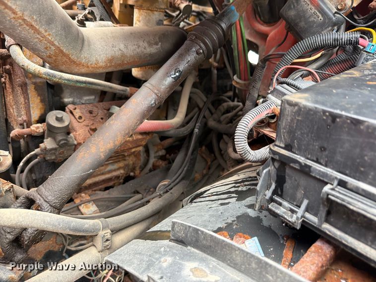 image for item FH6377 2003 Sterling L7500 dump truck