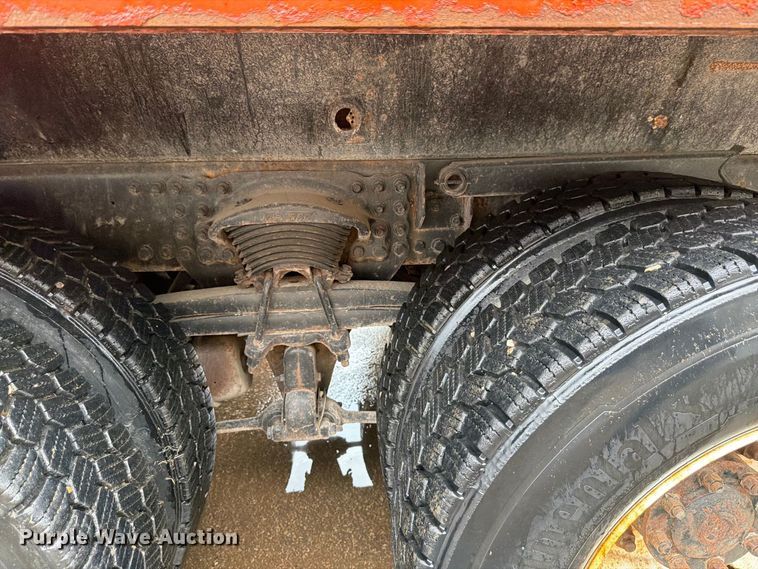 image for item FH6377 2003 Sterling L7500 dump truck