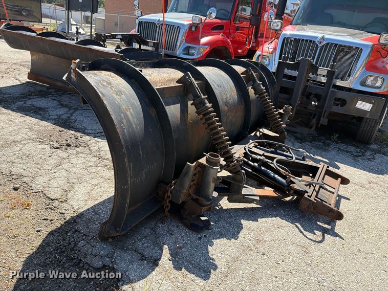 image for item FH6378 2007 International WorkStar 7400 dump truck