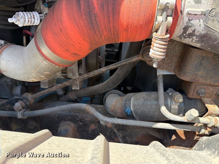image for item FH6378 2007 International WorkStar 7400 dump truck