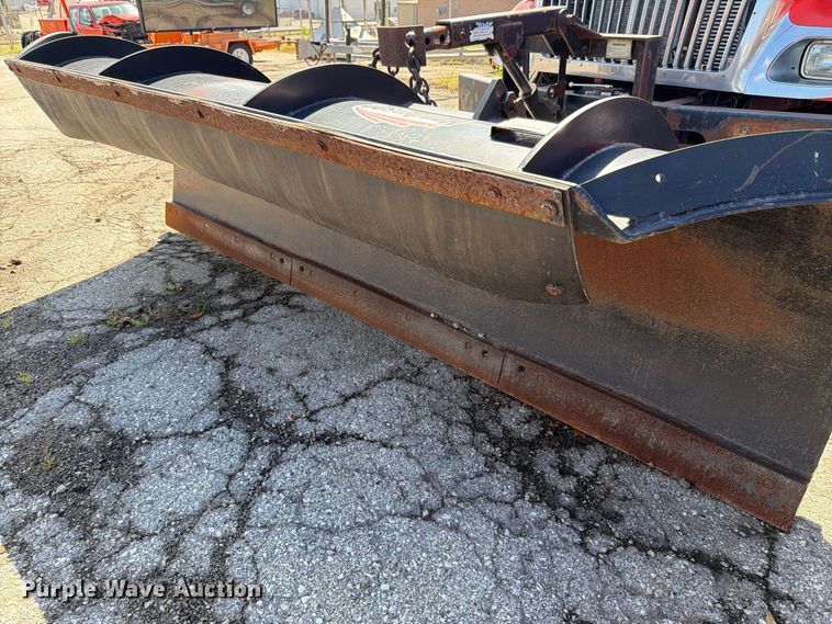 image for item FH6379 2007 International WorkStar 7400 dump truck