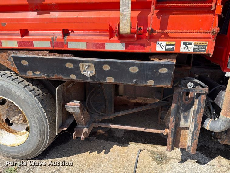 image for item FH6379 2007 International WorkStar 7400 dump truck