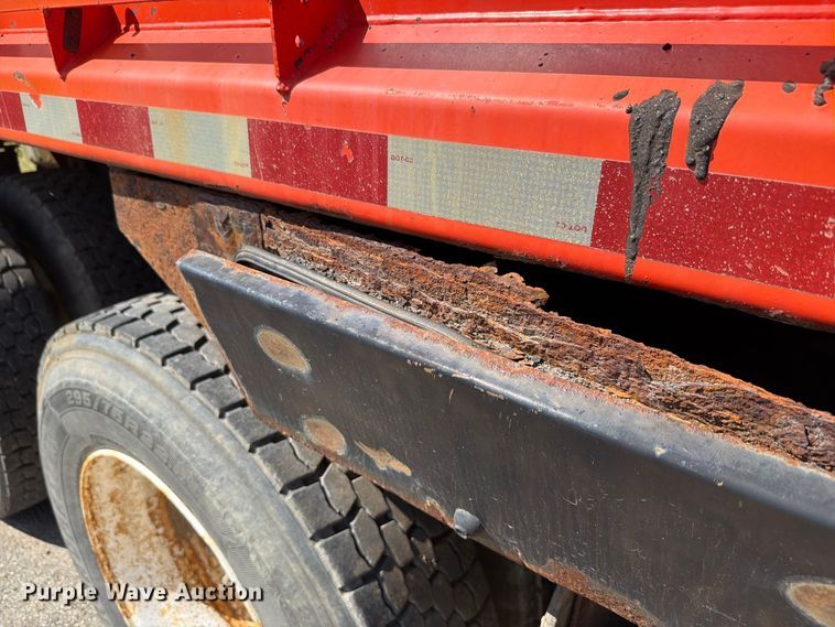 image for item FH6379 2007 International WorkStar 7400 dump truck