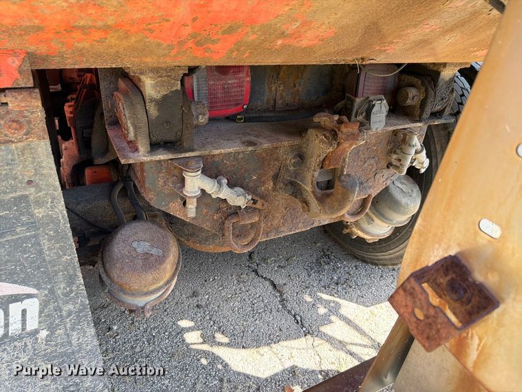 image for item FH6379 2007 International WorkStar 7400 dump truck