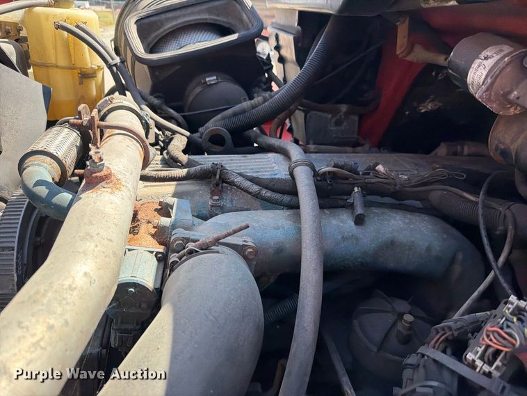 image for item FH6379 2007 International WorkStar 7400 dump truck