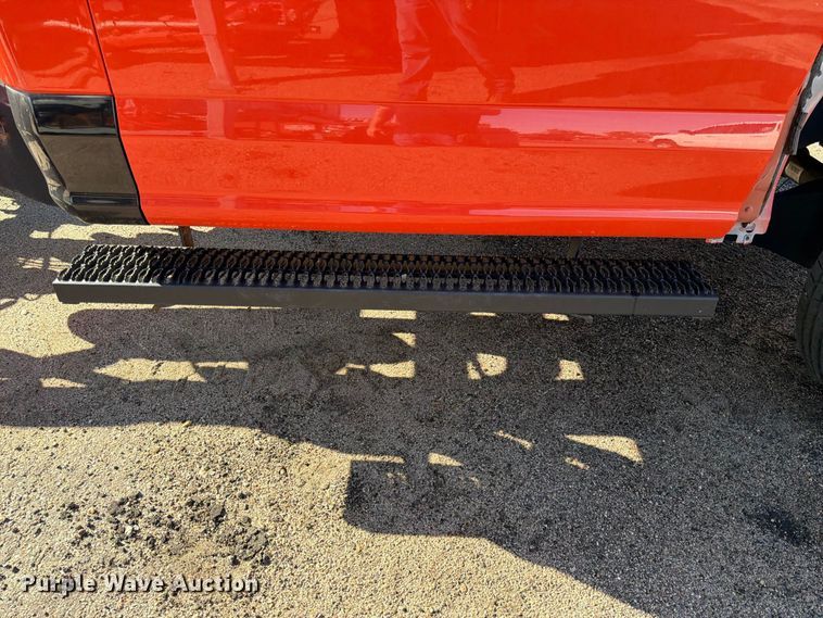 image for item FK3660 2021 Ford F250 Super Duty pickup truck cab and chassis