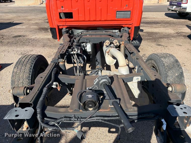 image for item FK3660 2021 Ford F250 Super Duty pickup truck cab and chassis