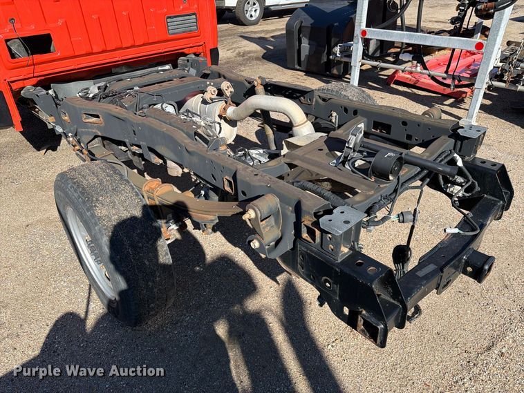 image for item FK3660 2021 Ford F250 Super Duty pickup truck cab and chassis