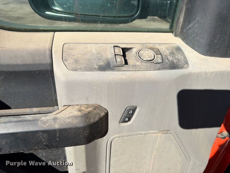 image for item FK3660 2021 Ford F250 Super Duty pickup truck cab and chassis