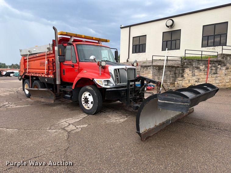 image for item FK3661 2007 International 7400 dump truck