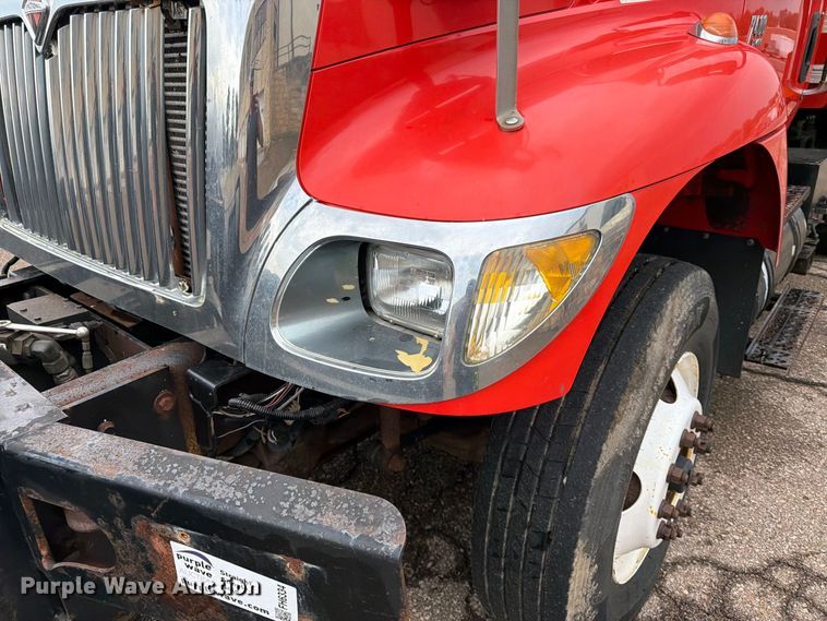 image for item FK3661 2007 International 7400 dump truck
