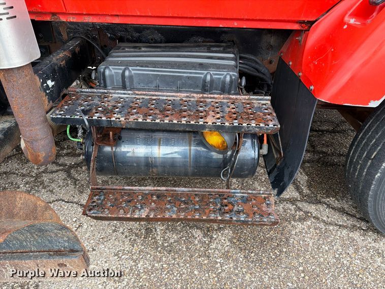 image for item FK3661 2007 International 7400 dump truck
