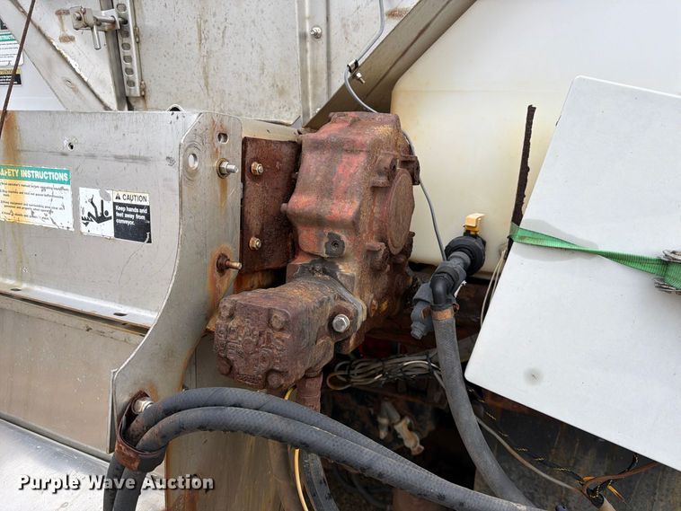 image for item FK3661 2007 International 7400 dump truck