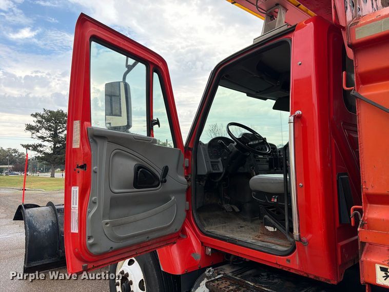 image for item FK3661 2007 International 7400 dump truck