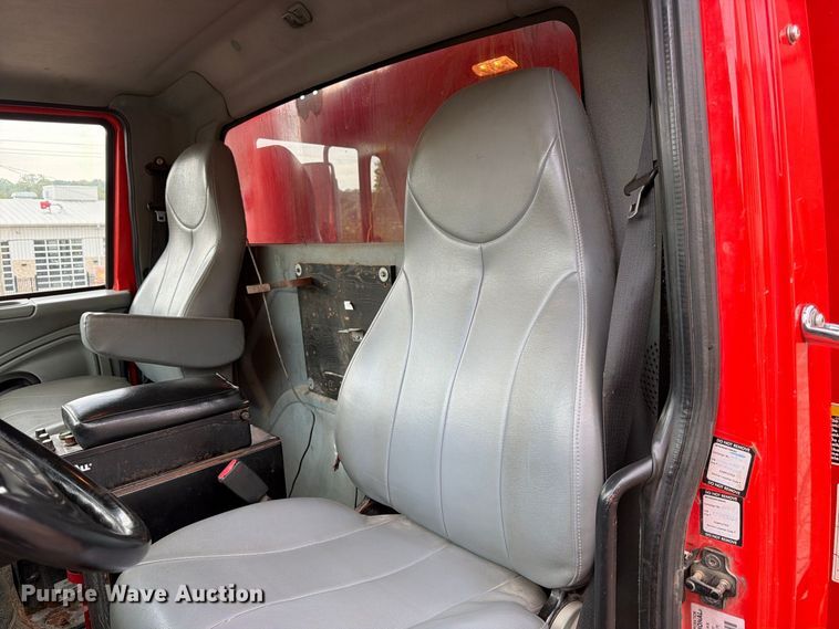 image for item FK3661 2007 International 7400 dump truck