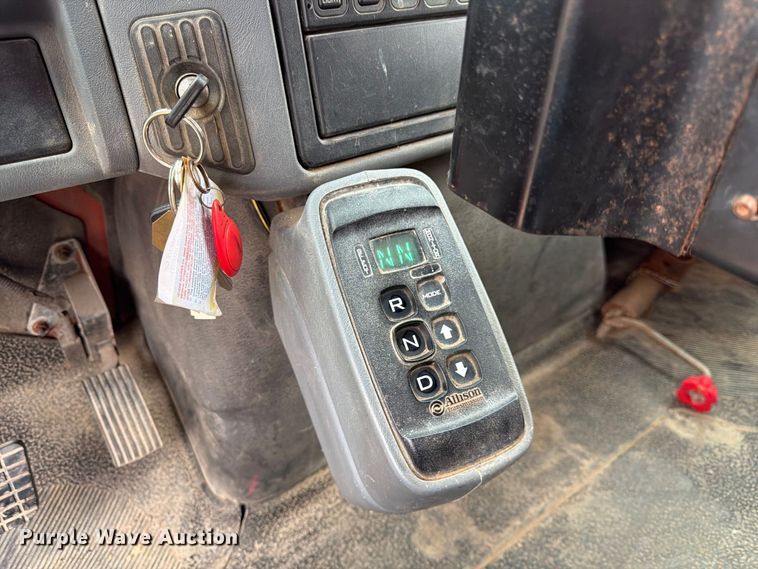 image for item FK3661 2007 International 7400 dump truck