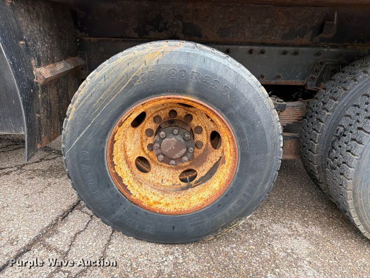 image for item FK3661 2007 International 7400 dump truck