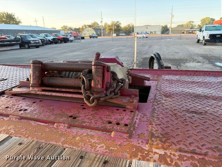 image for item FK3706 2004 Landoll tilt deck equipment trailer