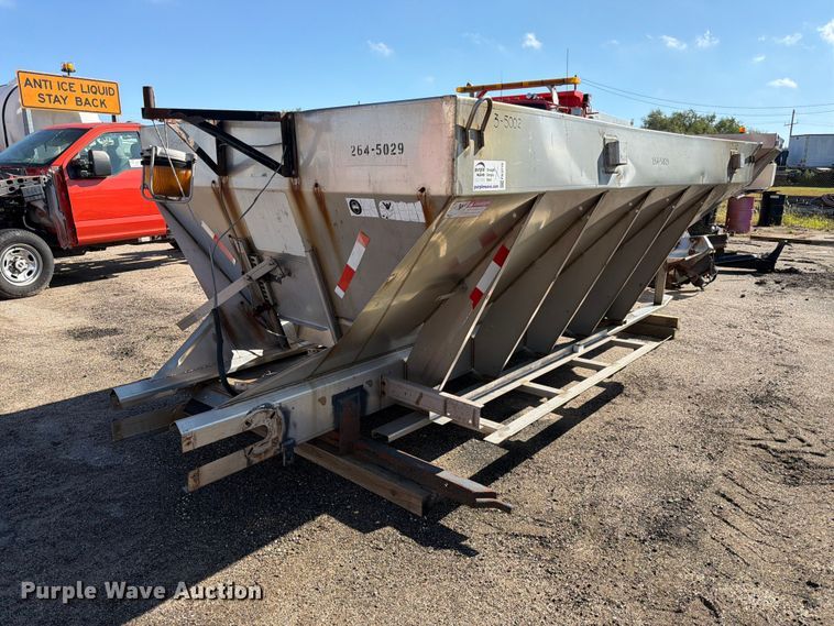 Monroe Snow and Ice MV-156-84-56/3041210 spreader