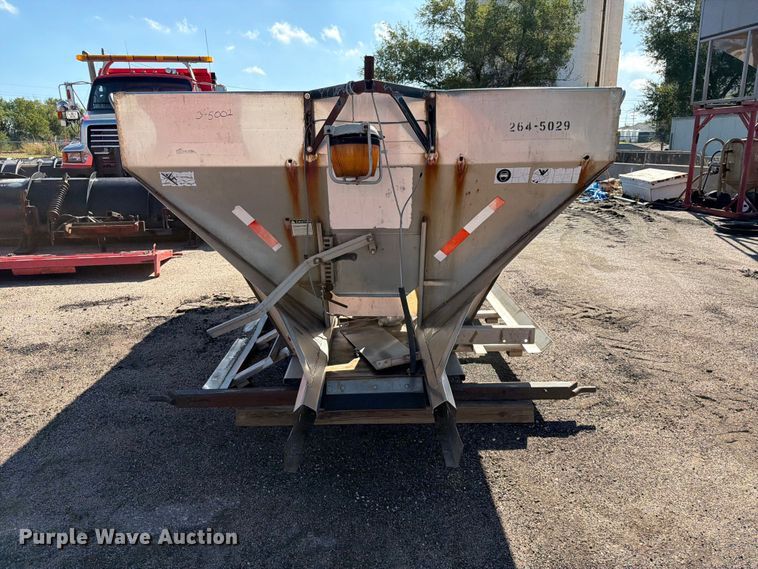 image for item FK3710 Monroe Snow and Ice MV-156-84-56/3041210 spreader