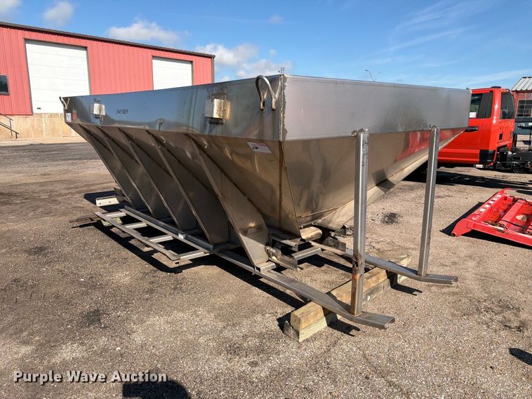 image for item FK3710 Monroe Snow and Ice MV-156-84-56/3041210 spreader