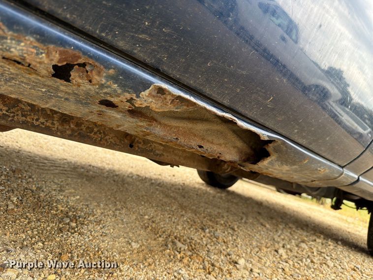 image for item FN1506 2002 Chevrolet Silverado 1500 pickup truck
