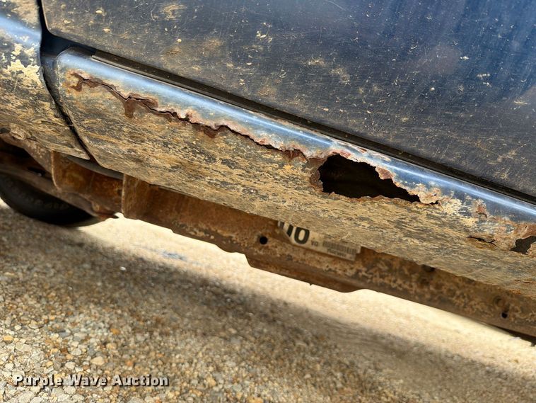 image for item FN1506 2002 Chevrolet Silverado 1500 pickup truck
