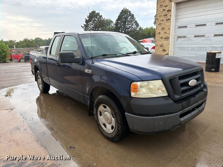 image for item FN1516 2007 Ford F150 Ext. Cab pickup truck