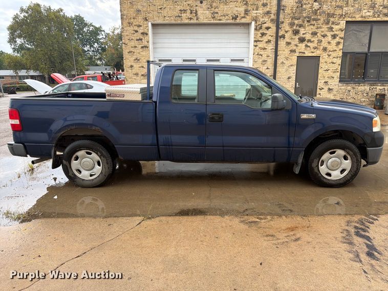 image for item FN1516 2007 Ford F150 Ext. Cab pickup truck